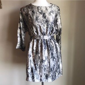 Motherhood maternity silky top